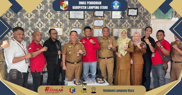 Audiensi Ketua dan Anggota Persatuan Wartawan Republik Indonesia (PWRI) sekaligus Silaturahmi dengan Kepala Dinas Pendidikan Kabupaten Lampung Utara